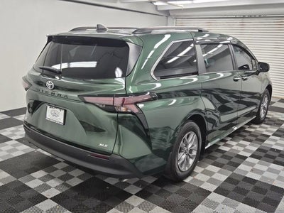 2026 Toyota Sienna XLE