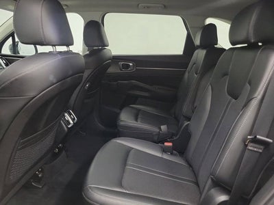 2023 Kia Sorento Base