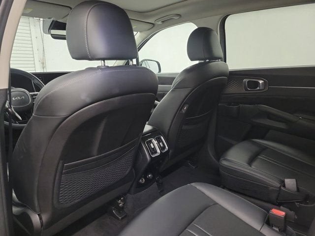 2023 Kia Sorento Base