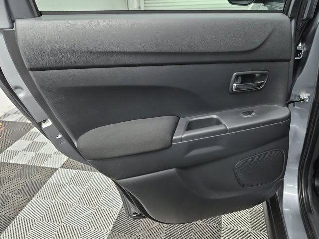 2024 Mitsubishi Outlander Sport S