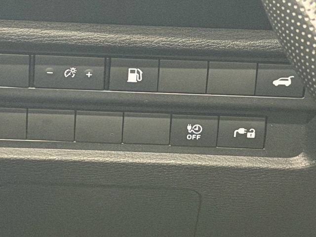 2024 Mitsubishi Outlander Plug-In Hybrid SE