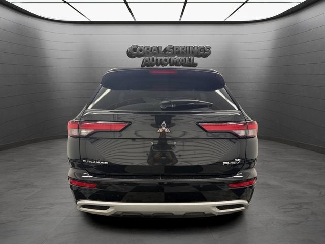 2024 Mitsubishi Outlander Plug-In Hybrid SE