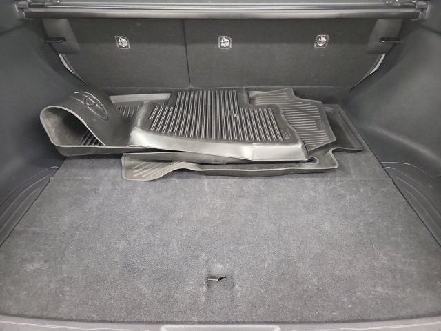2023 Toyota Venza Base