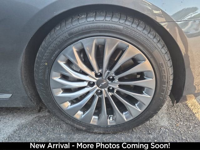 2018 Genesis G90 5.0L Ultimate