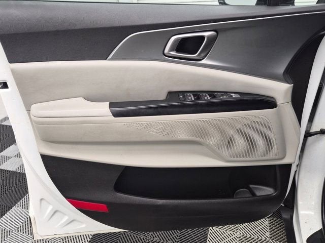 2022 Kia Carnival LXS