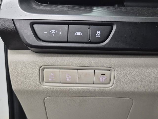 2022 Kia Carnival LXS