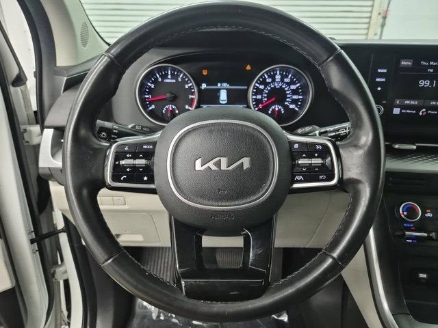 2022 Kia Carnival LXS