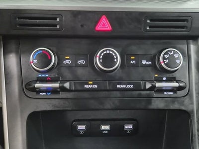 2022 Kia Carnival LXS