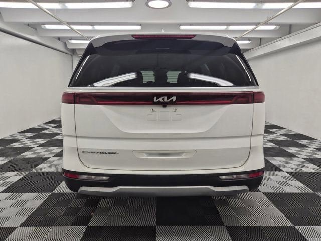 2022 Kia Carnival LXS