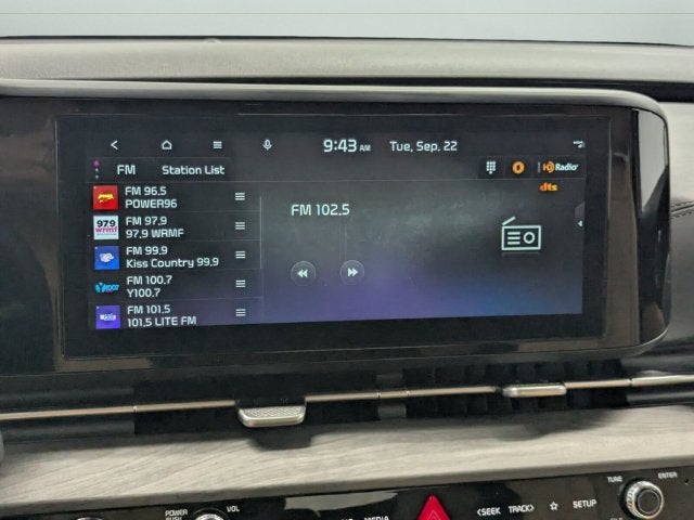 2024 Kia Carnival EX
