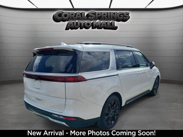 2024 Kia Carnival SX