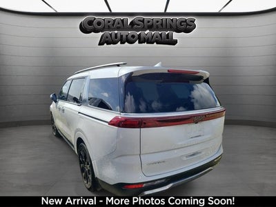 2024 Kia Carnival SX