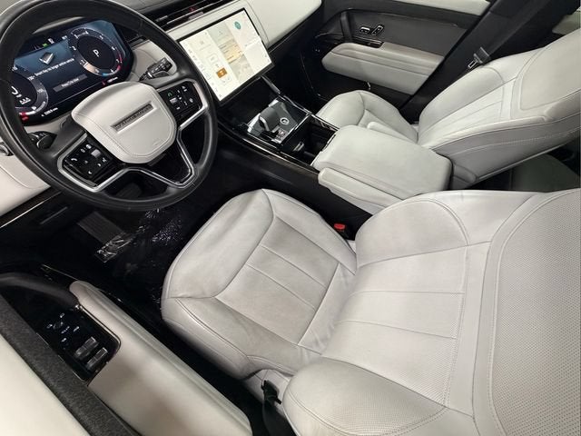 2025 Land Rover Range Rover Sport SE