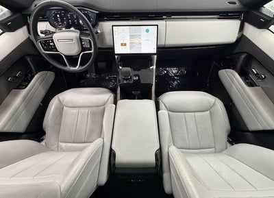 2025 Land Rover Range Rover Sport SE