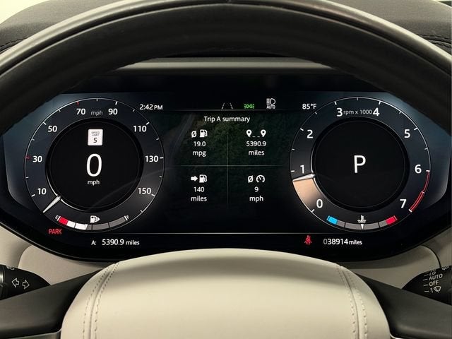 2025 Land Rover Range Rover Sport SE