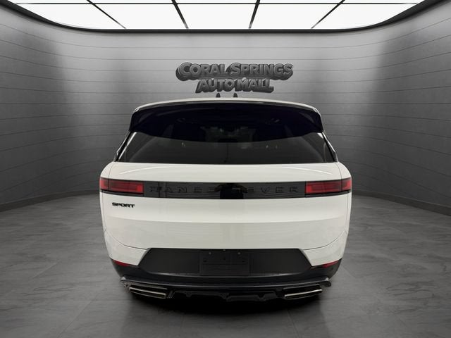 2025 Land Rover Range Rover Sport SE