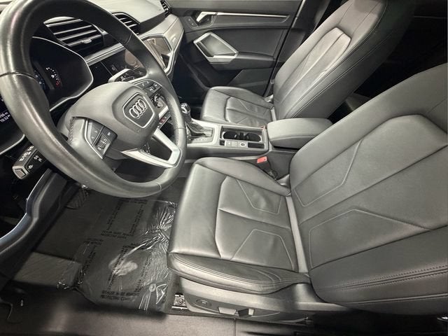 2025 Audi Q3 S line Premium