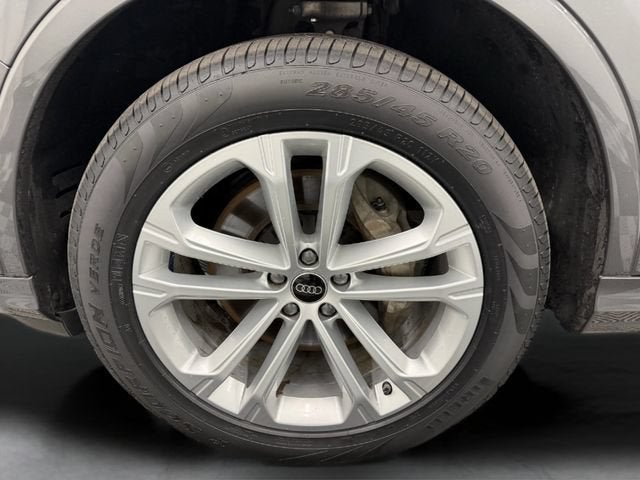 2025 Audi Q7 Premium Plus