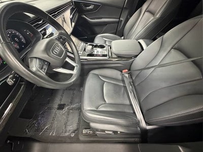 2025 Audi Q7 Premium Plus