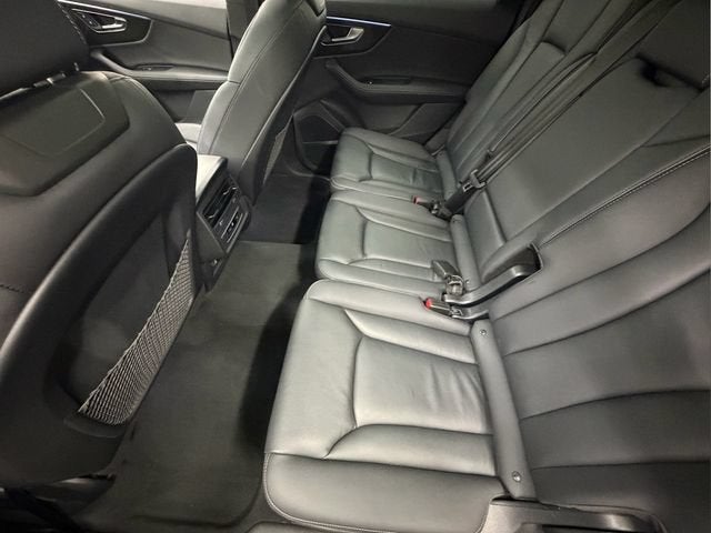 2025 Audi Q7 Premium Plus