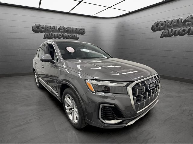 2025 Audi Q7 Premium Plus