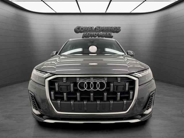 2025 Audi Q7 Premium Plus