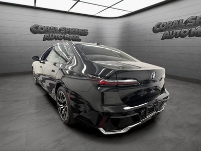 2025 BMW 7 Series 740i