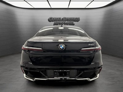 2025 BMW 7 Series 740i