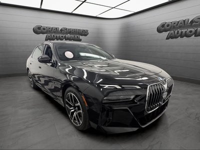 2025 BMW 7 Series 740i