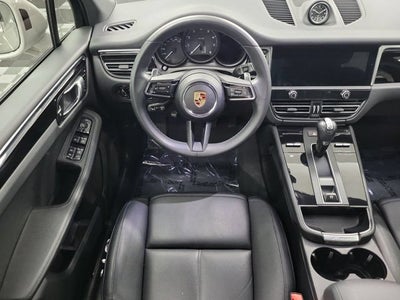 2024 Porsche Macan NA