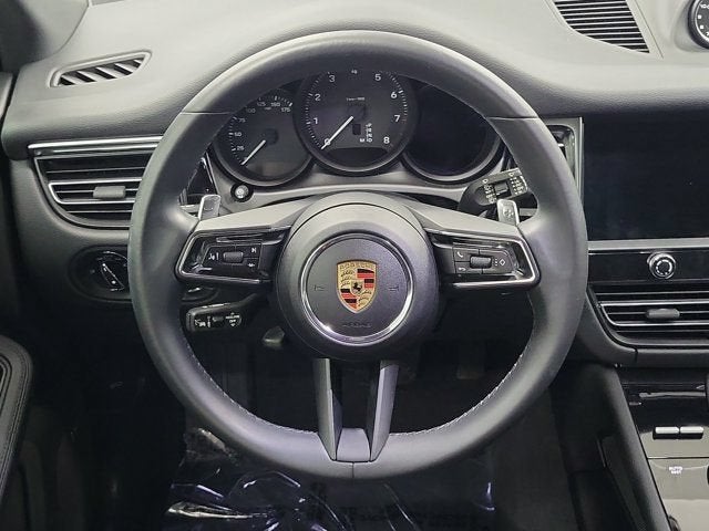 2024 Porsche Macan NA