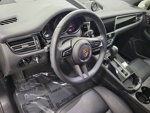 2024 Porsche Macan NA