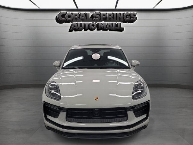 2024 Porsche Macan NA