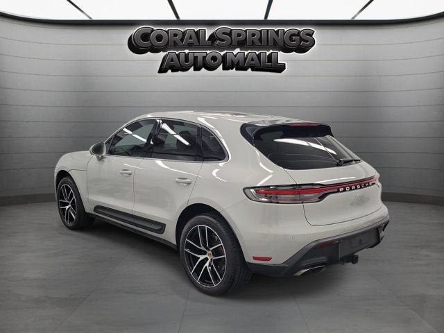 2024 Porsche Macan NA