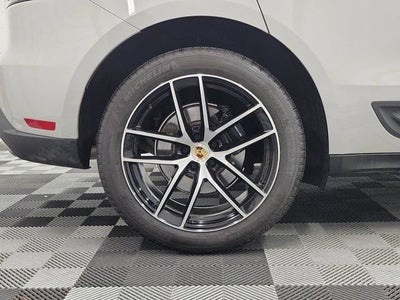 2024 Porsche Macan NA