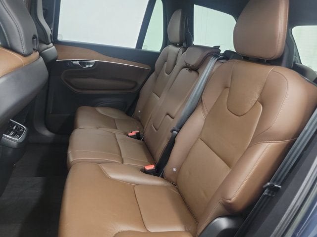2023 Volvo XC90 Plus