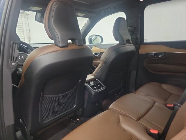 2023 Volvo XC90 Plus