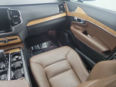 2023 Volvo XC90 Plus