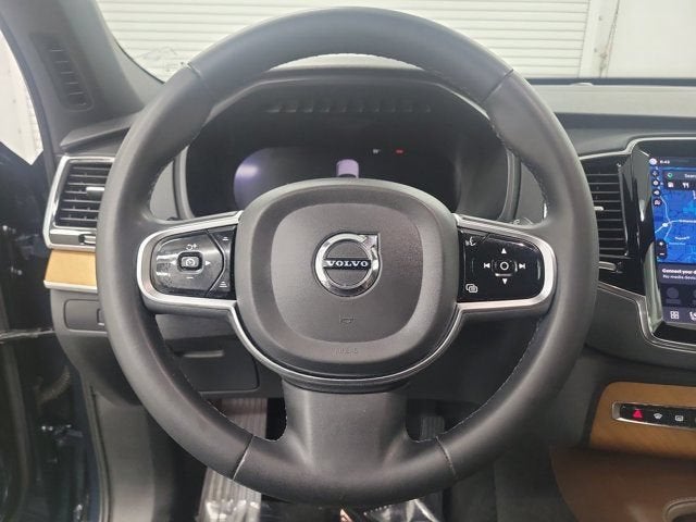 2023 Volvo XC90 Plus